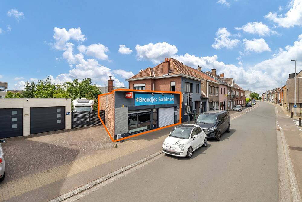 Handelszaak te koop in Denderleeuw 9470 175000.00€ 0 slaapkamers 90.00m² - Zoekertje 499178
