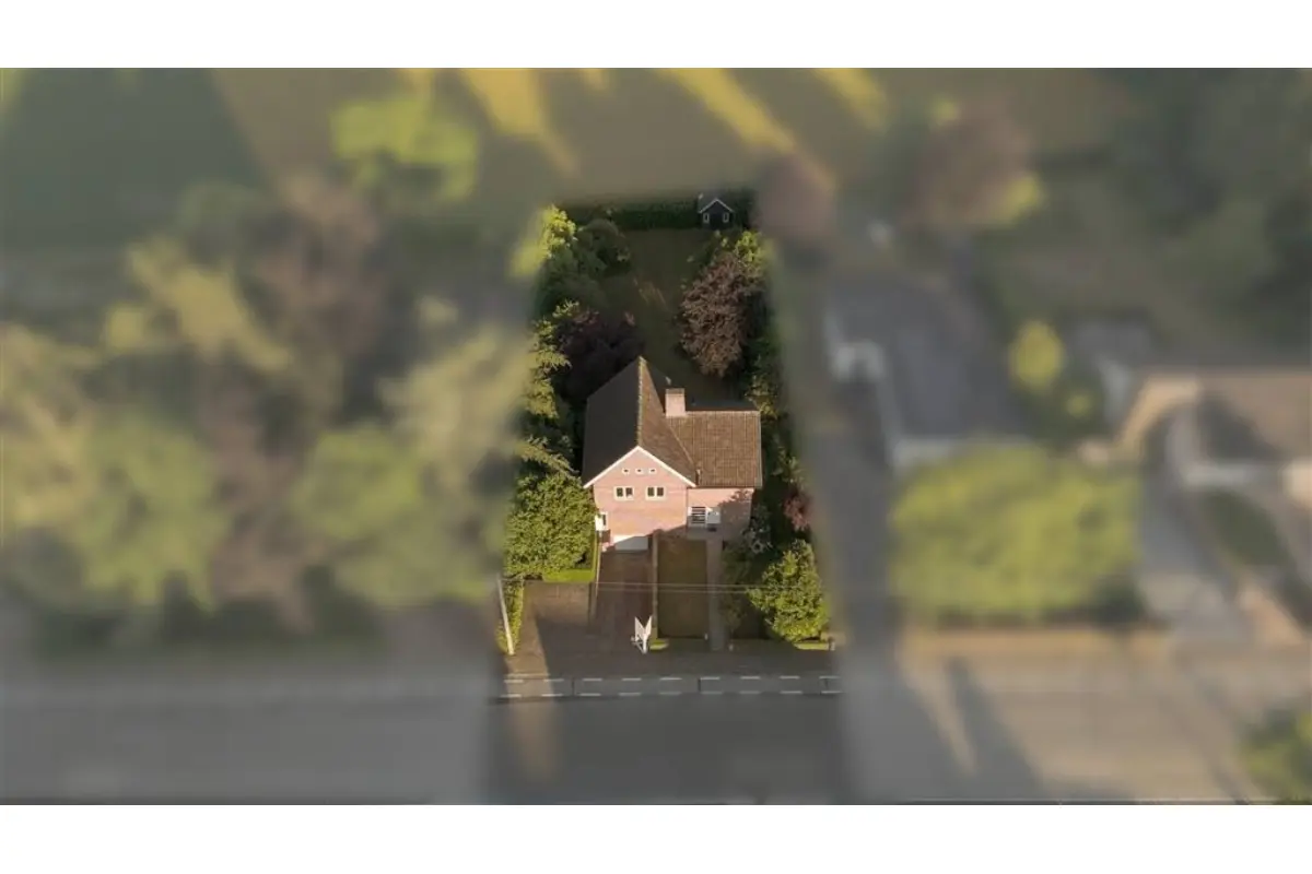 Villa te  in Lendelede 8860 375000.00€ 4 slaapkamers 249.00m² - Zoekertje 499112