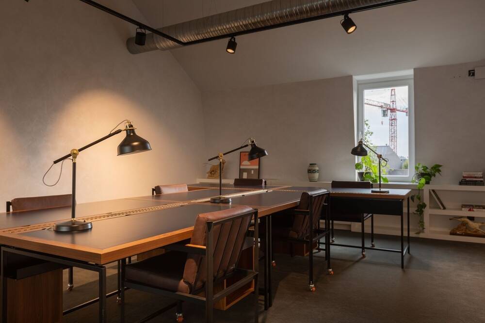 Handelszaak te huur in Gent 9000 2343.00€ 0 slaapkamers m² - Zoekertje 498742