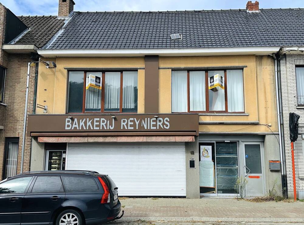 Handelszaak te koop in Beveren-Waas 9120 260000.00€ slaapkamers 488.00m² - Zoekertje 497700