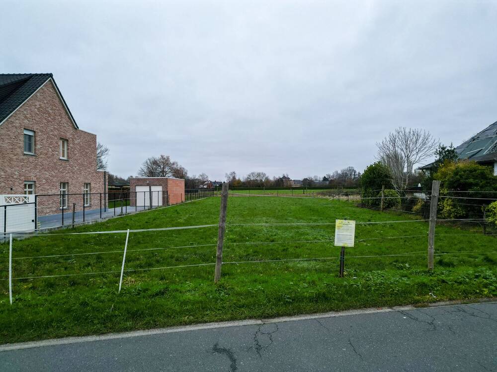 Grond te koop in Gijzegem 9308 200000.00€ slaapkamers m² - Zoekertje 497732