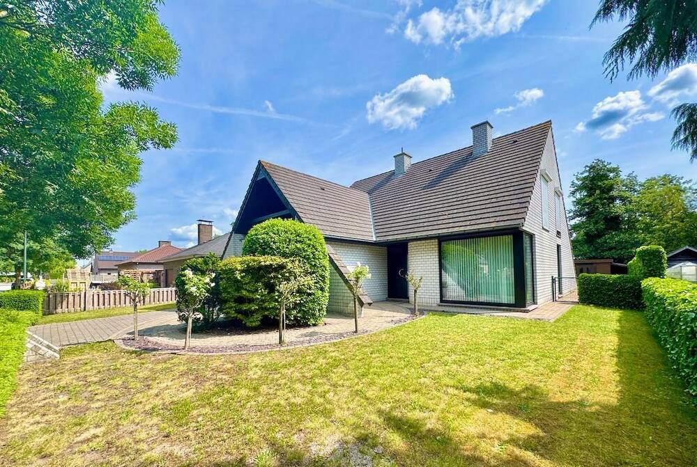 Huis te koop in Evergem 9940 530000.00€ 3 slaapkamers 248.00m² - Zoekertje 497325