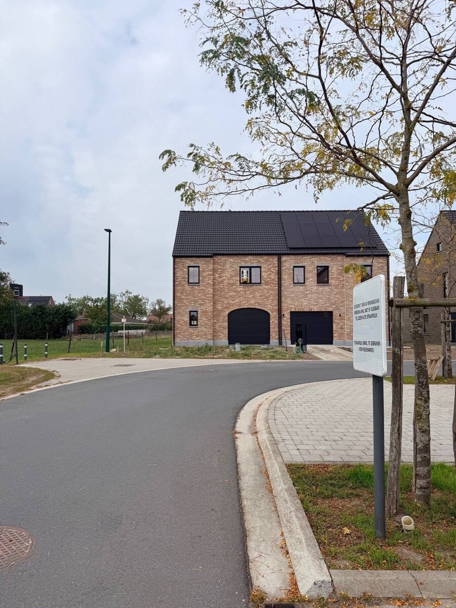 Huis te  koop in Kaprijke 9970 431481.07€ 3 slaapkamers 168.00m² - Zoekertje 497724