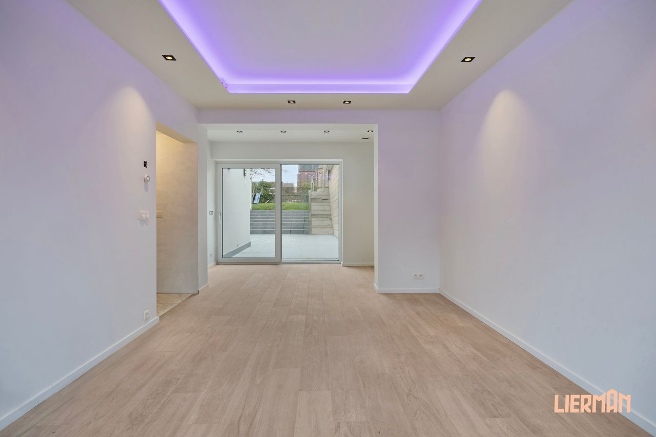 Huis te koop in Denderleeuw 9470 469000.00€ 3 slaapkamers 180.00m² - Zoekertje 497419
