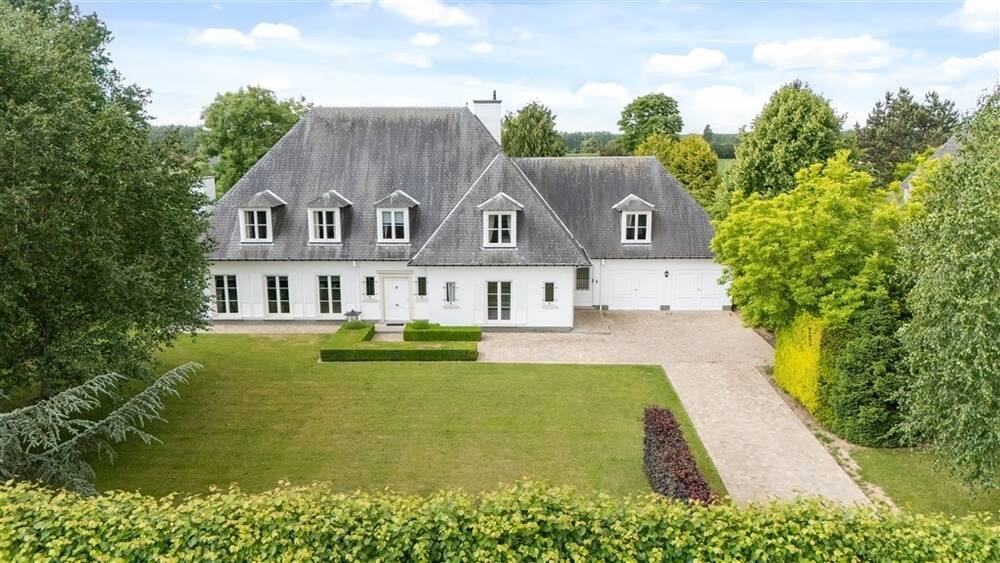 Huis te koop in Zottegem 9620 745000.00€ 4 slaapkamers 420.00m² - Zoekertje 498310