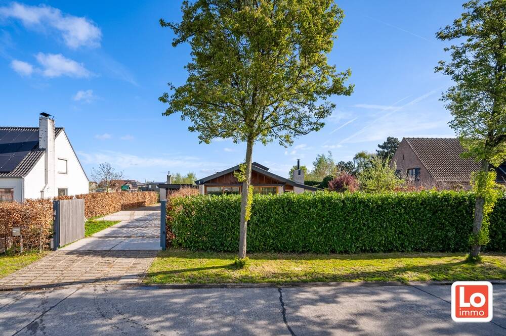 Huis te  koop in Lochristi 9080 549000.00€ 4 slaapkamers 200.00m² - Zoekertje 497443