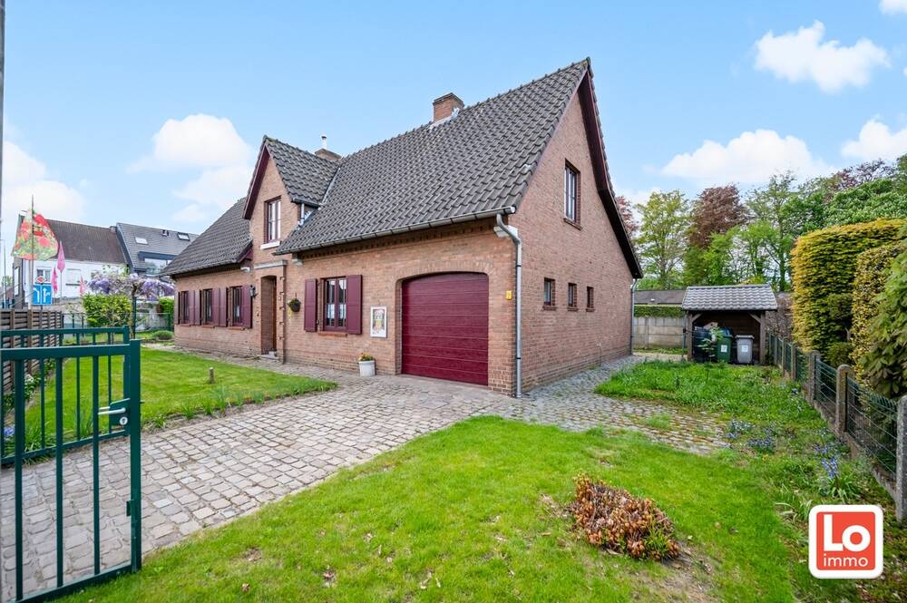 Huis te koop in Beervelde 9080 498000.00€ 4 slaapkamers 210.00m² - Zoekertje 497444