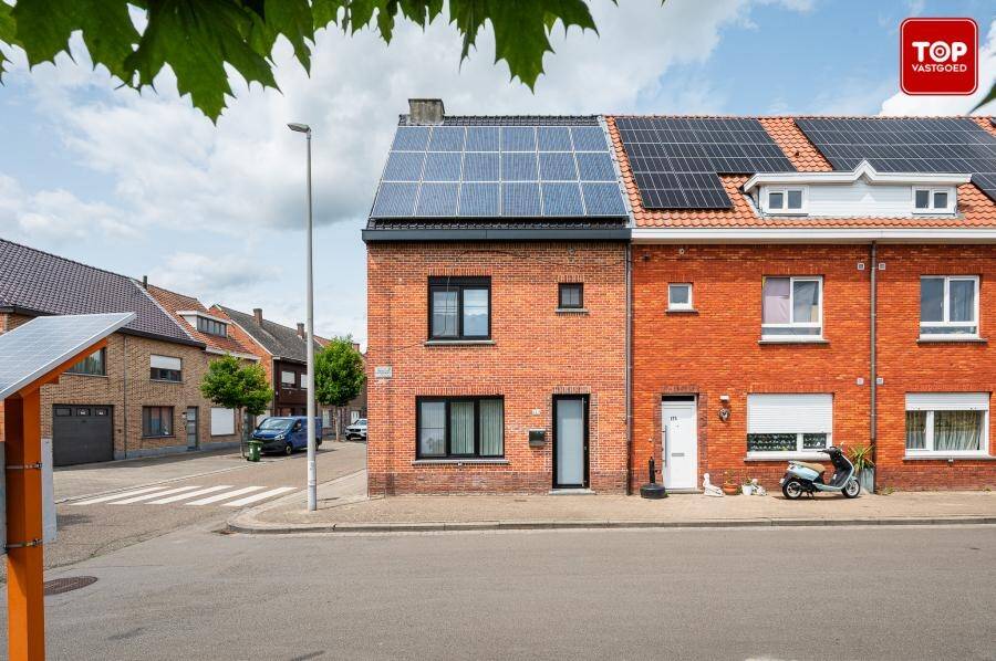 Huis te  koop in Zele 9240 369000.00€ 5 slaapkamers 170.00m² - Zoekertje 496288