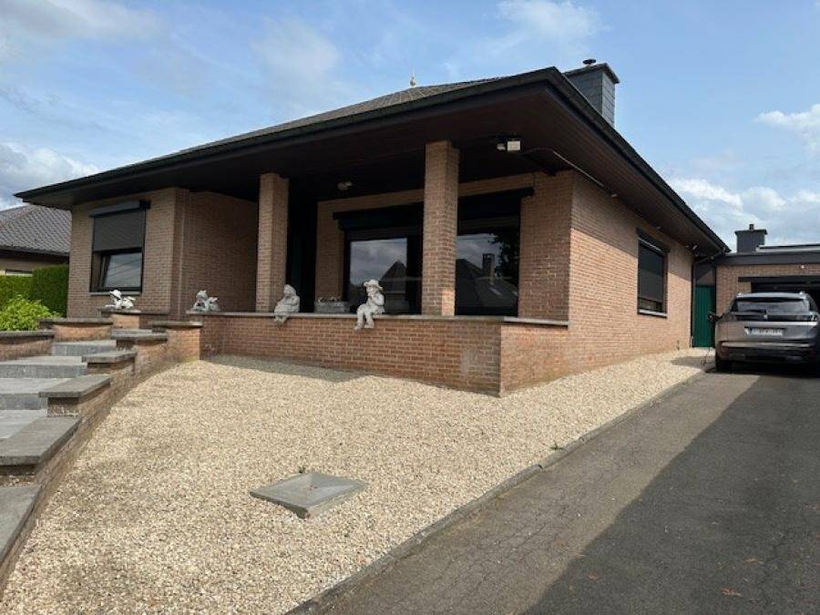 Huis te  koop in Herzele 9550 359000.00€ 3 slaapkamers 154.00m² - Zoekertje 496407