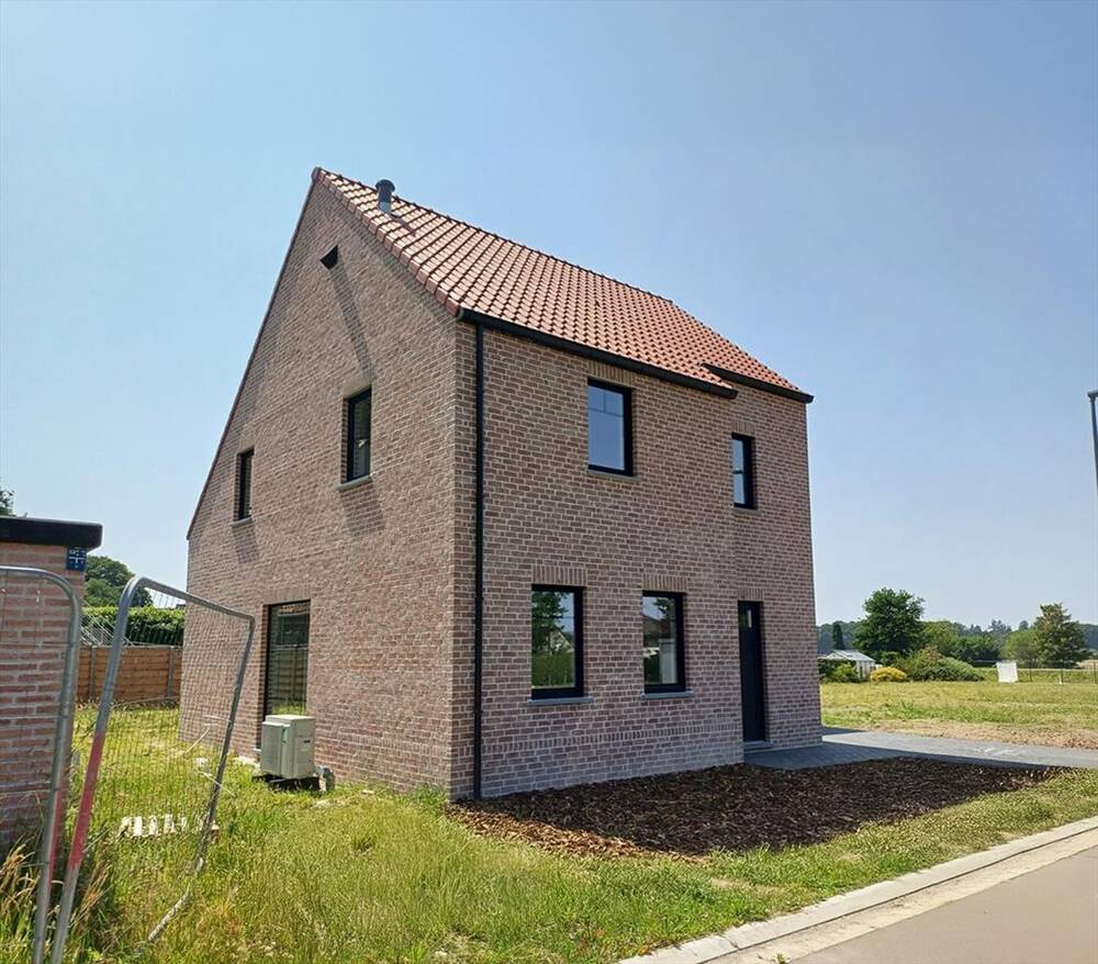 Huis te koop in Aalter 9880 481000.00€ 4 slaapkamers 177.00m² - Zoekertje 496829