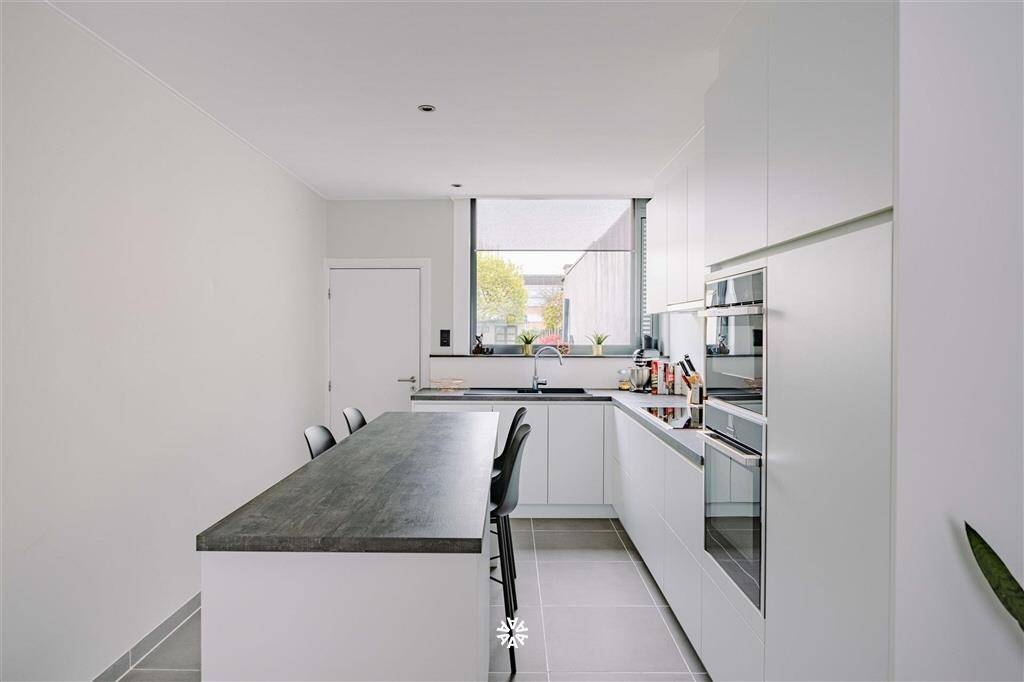 Huis te koop in Sint-Niklaas 9100 435000.00€ 4 slaapkamers 168.00m² - Zoekertje 497134
