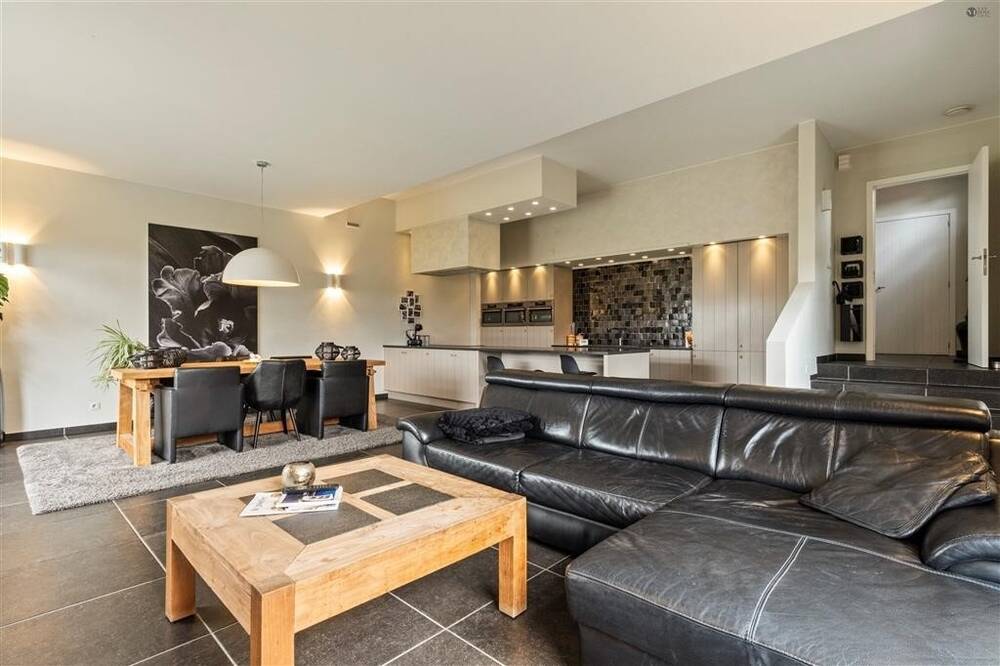 Huis te  koop in Stekene 9190 619000.00€ 4 slaapkamers 264.00m² - Zoekertje 496524