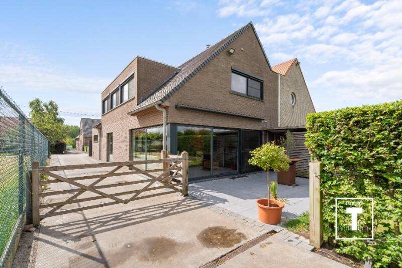 Huis te koop in Oosterzele 9860 569000.00€ 4 slaapkamers 240.00m² - Zoekertje 495247
