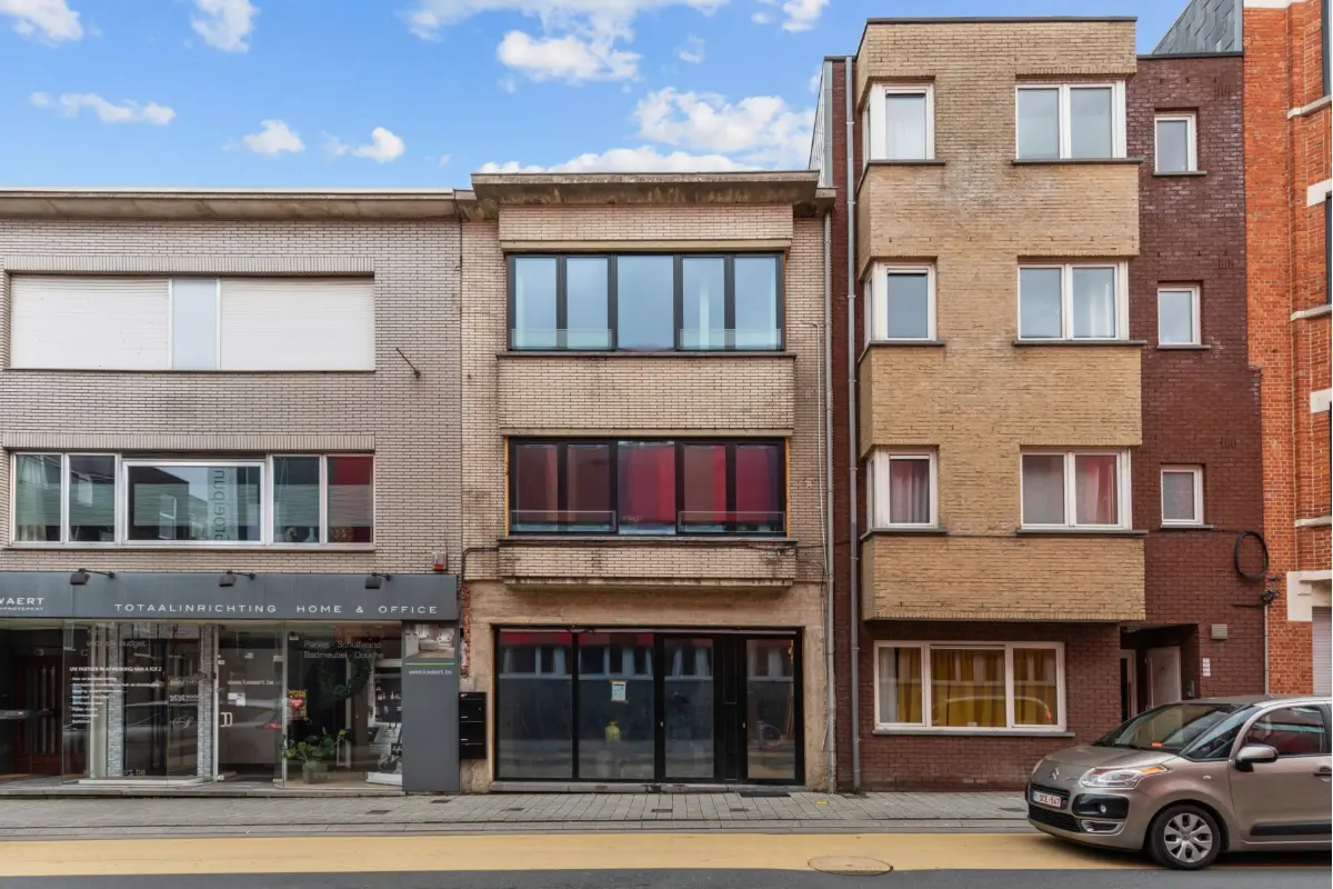 Mixgebouw te  koop in Wetteren 9230 599980.00€ 5 slaapkamers 285.00m² - Zoekertje 495175