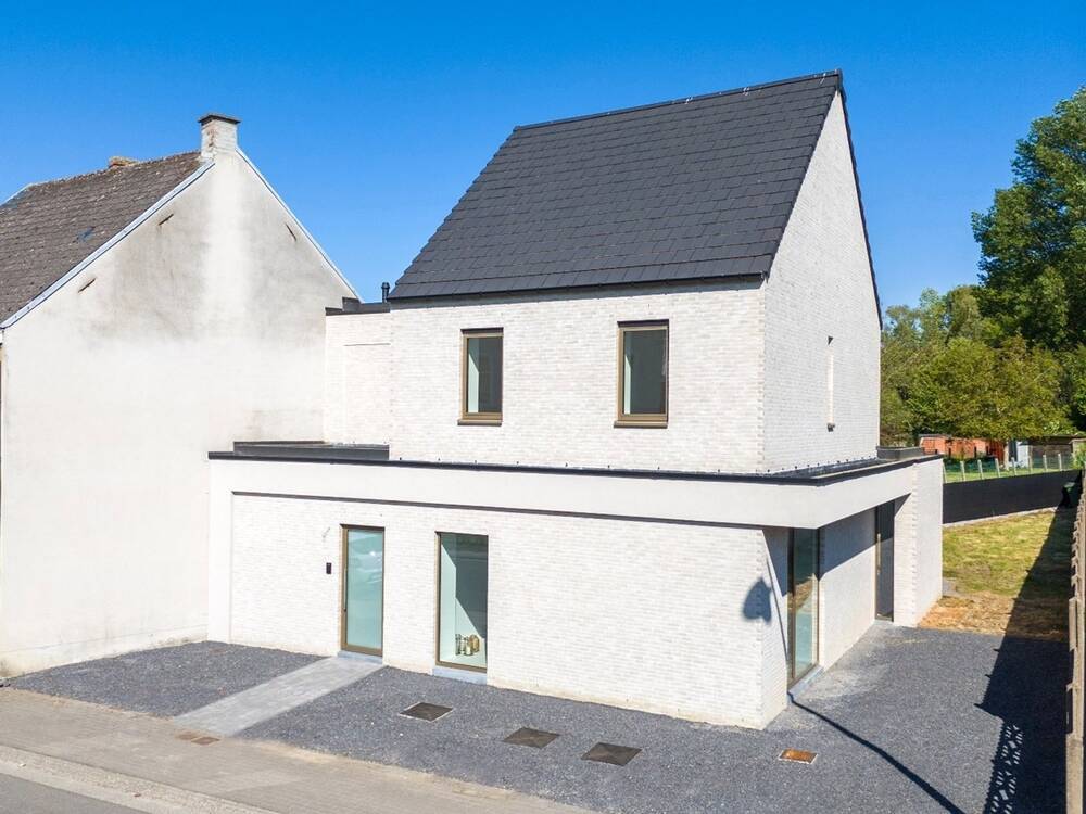Huis te koop in Merelbeke 9820 548000.00€ 3 slaapkamers 218.00m² - Zoekertje 495036