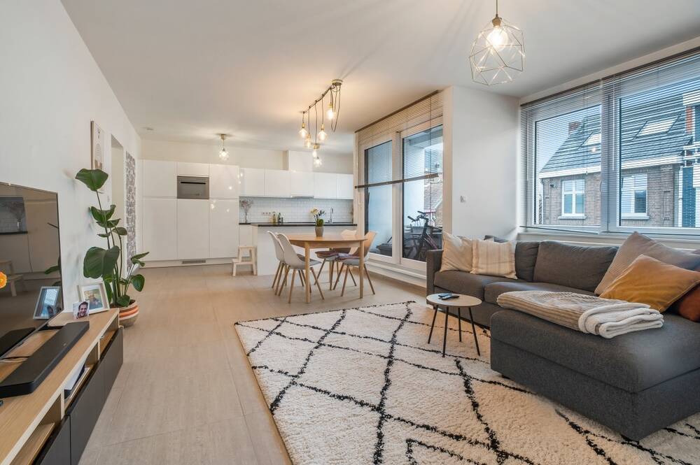 Appartement te koop in Sint-Niklaas 9100 225000.00€ 1 slaapkamers 83.00m² - Zoekertje 495417