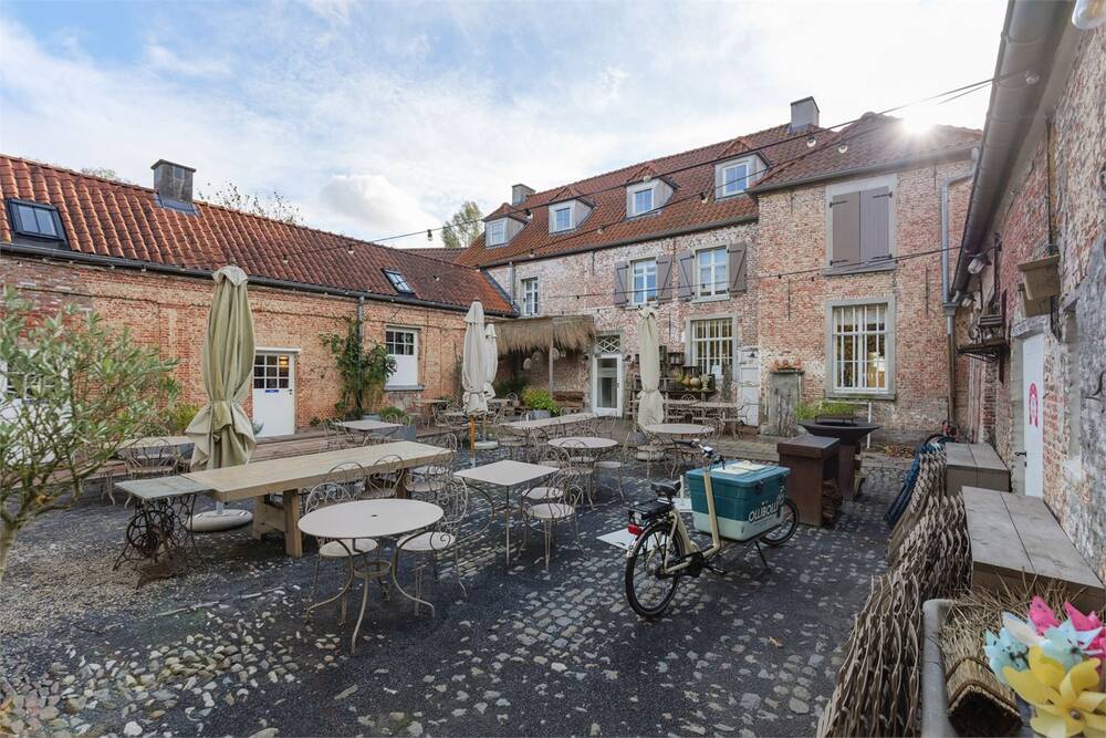 Huis te  koop in Dendermonde 9200 995000.00€ 4 slaapkamers 597.00m² - Zoekertje 493937