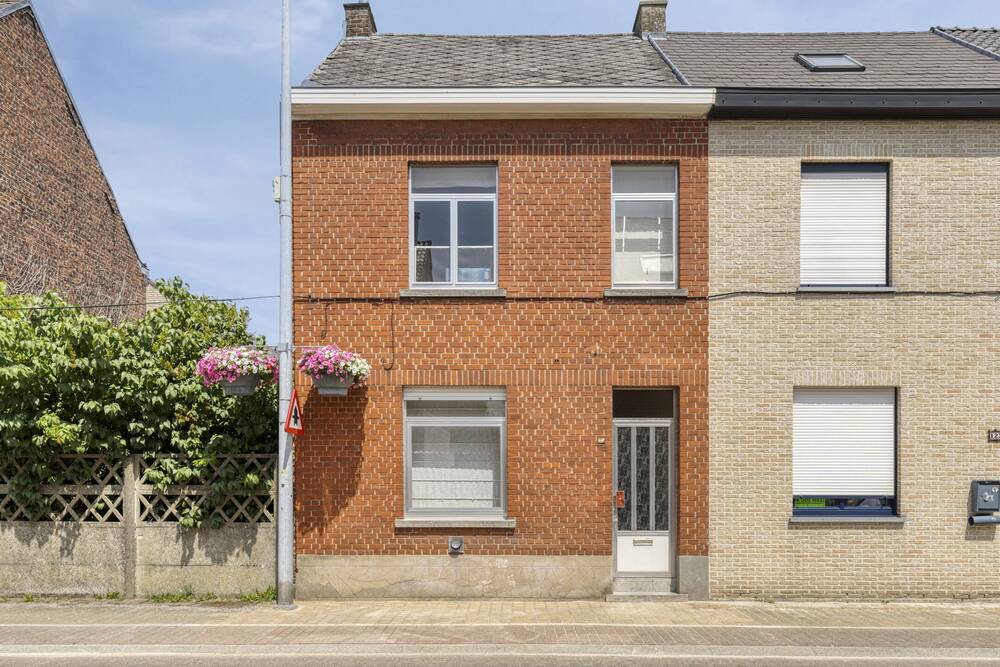 Huis te koop in Denderleeuw 9470 235000.00€ 2 slaapkamers 125.00m² - Zoekertje 506994