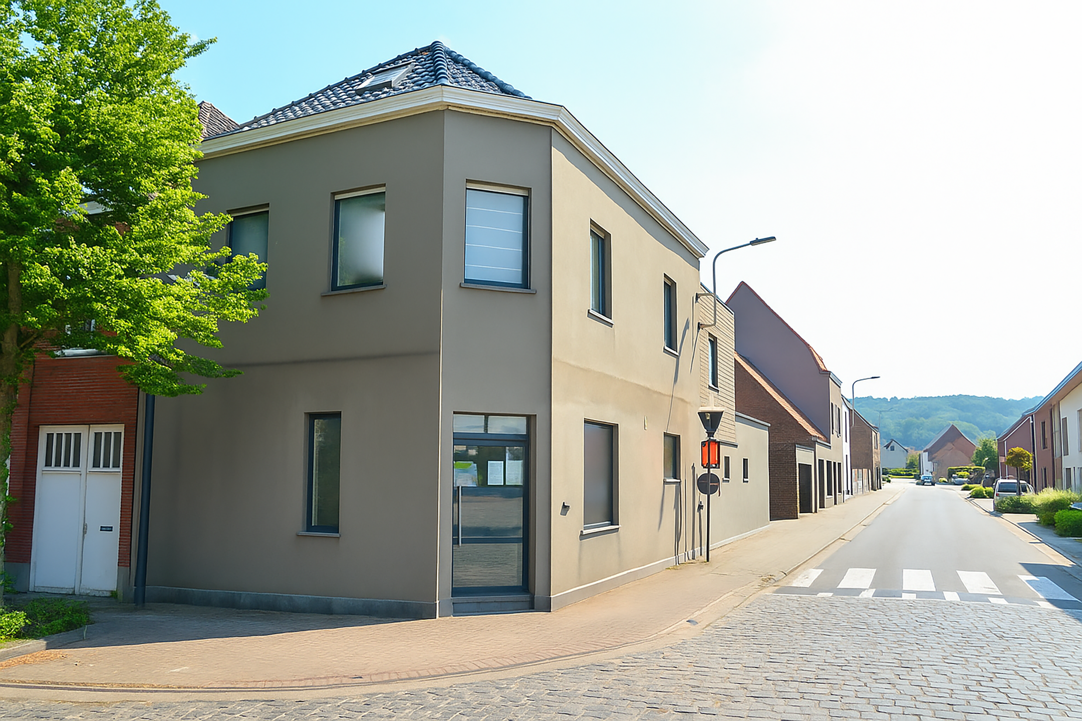 Handelszaak te  koop in Kluisbergen 9690 269000.00€  slaapkamers 252.00m² - Zoekertje 507499