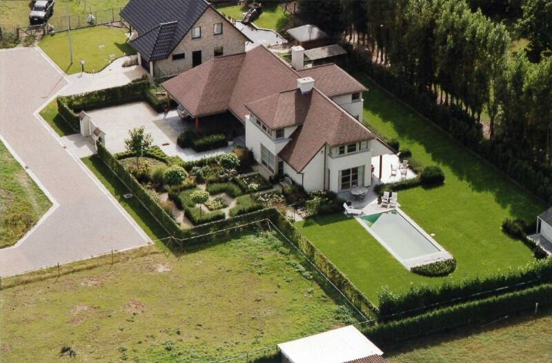 Huis te  koop in Zwijnaarde 9052 1290000.00€  slaapkamers 387.00m² - Zoekertje 506256