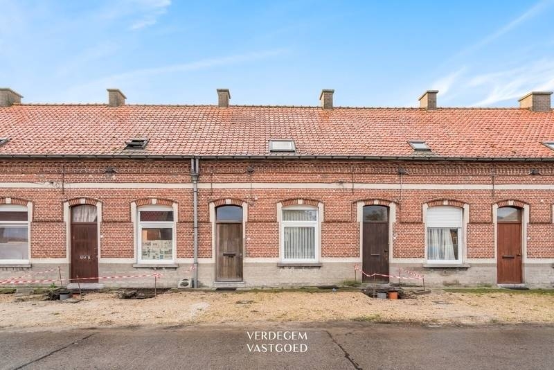 Huis te koop in Sint-Laureins 9980 119000.00€ 2 slaapkamers m² - Zoekertje 507257