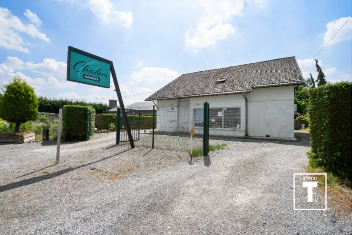 Handelszaak te  koop in Wetteren 9230 885000.00€ 9 slaapkamers 315.00m² - Zoekertje 507755