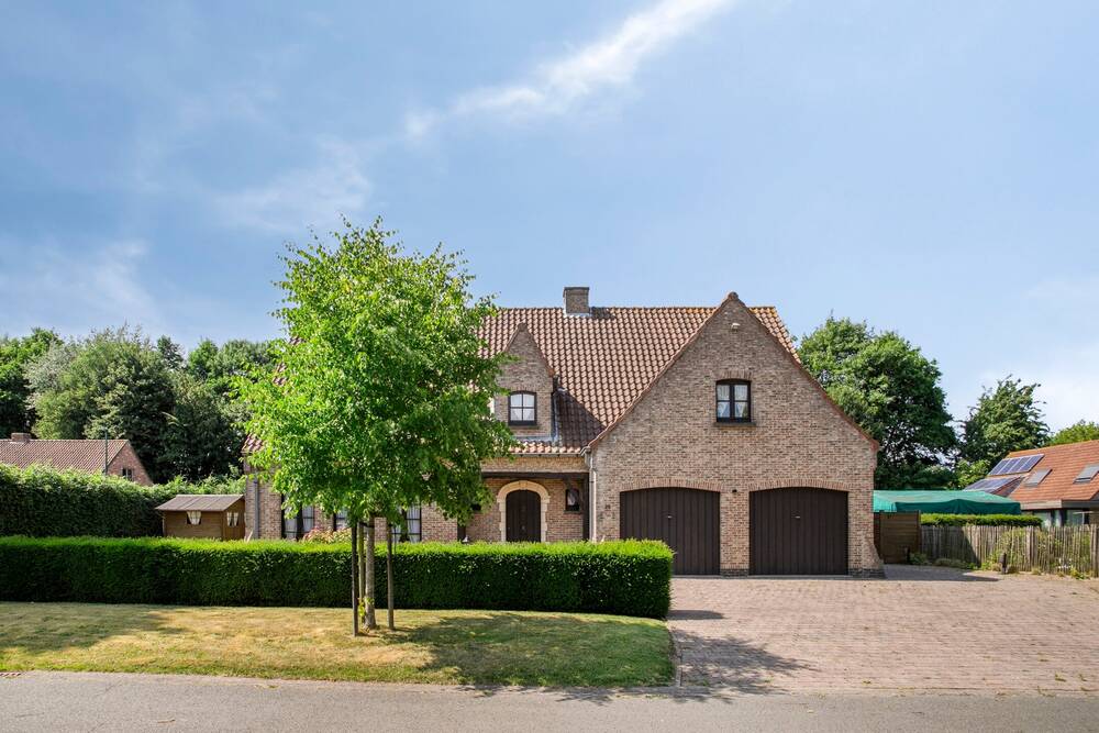 Huis te koop in Lembeke 9971 510000.00€ 5 slaapkamers 318.00m² - Zoekertje 510200