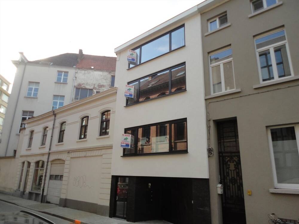 Appartement te  huur in Gent 9000 900.00€ 1 slaapkamers 60.00m² - Zoekertje 511117