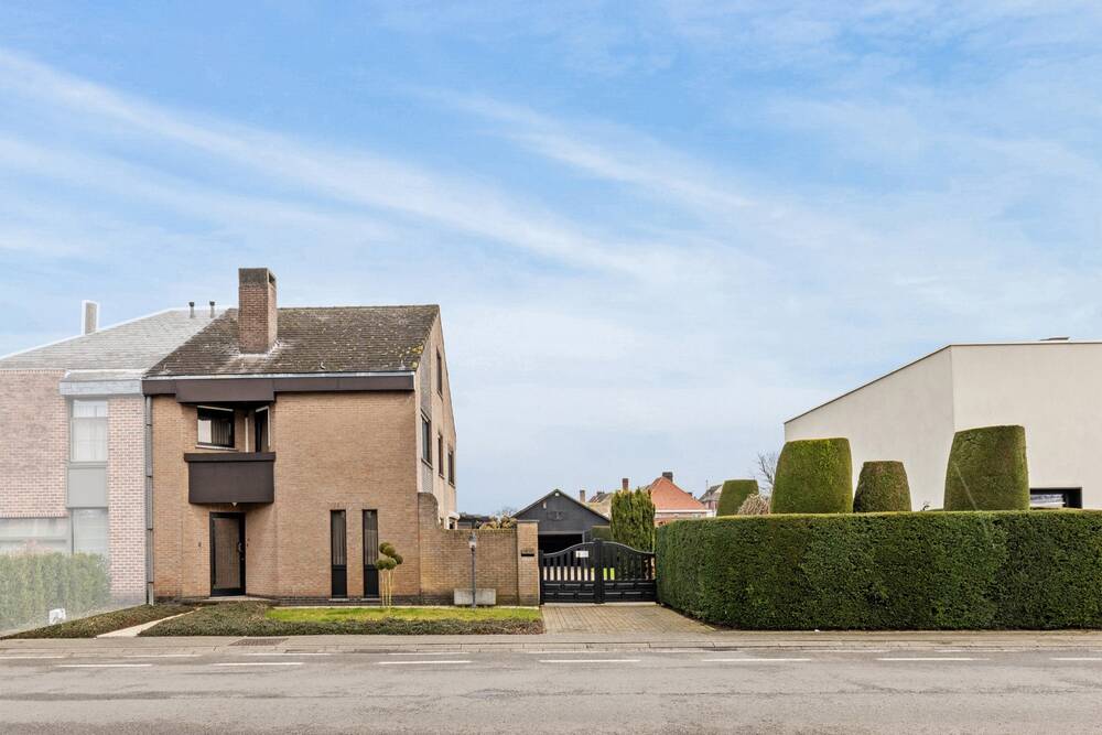 Huis te  koop in Wetteren 9230 440000.00€ 4 slaapkamers 242.00m² - Zoekertje 511910