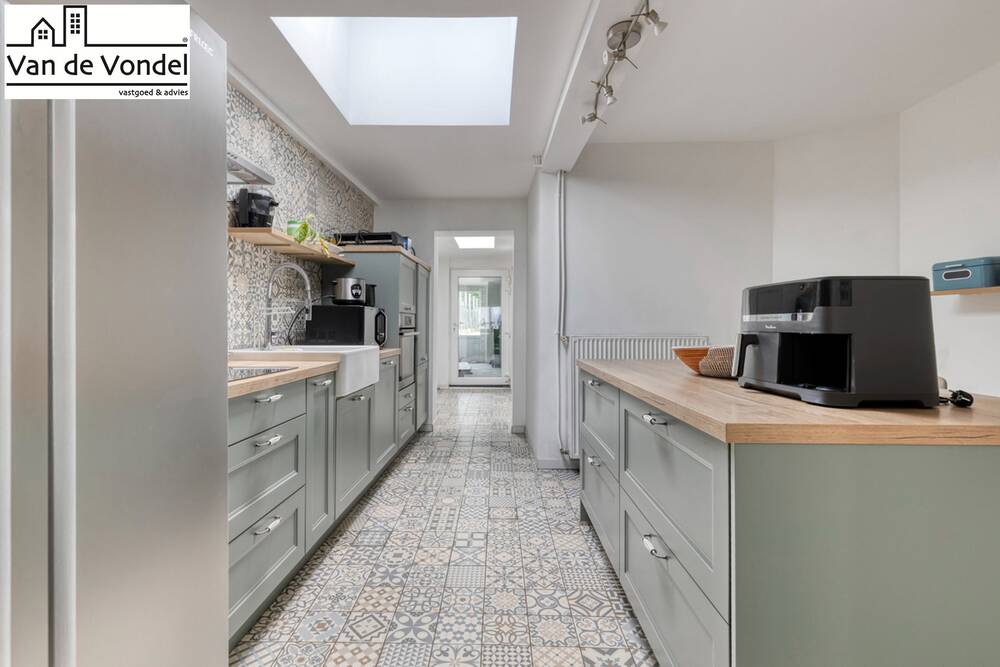 Huis te  koop in Aalst 9300 329000.00€ 3 slaapkamers 186.00m² - Zoekertje 512220