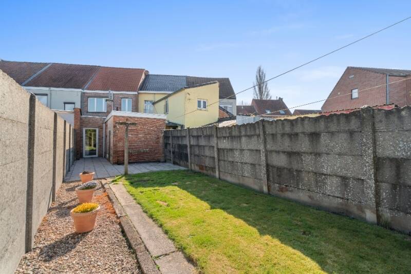Huis te koop in Zele 9240 189000.00€ 2 slaapkamers m² - Zoekertje 512708