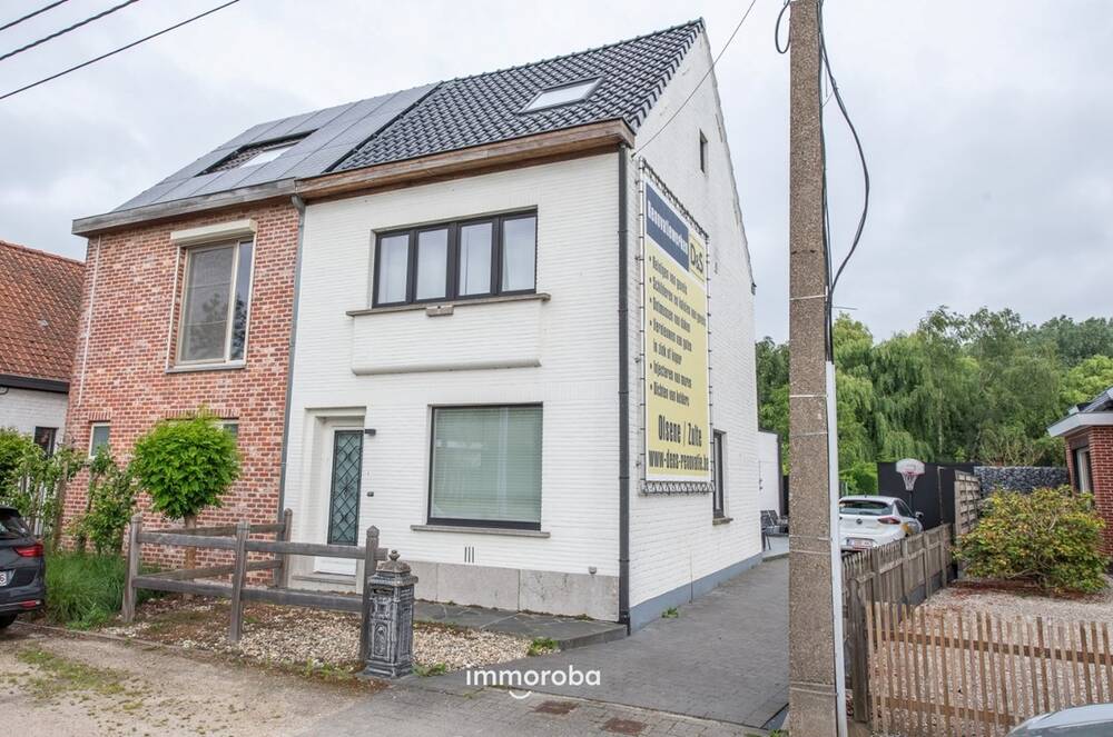 Huis te  huur in Machelen 9870 810.00€ 3 slaapkamers m² - Zoekertje 513499