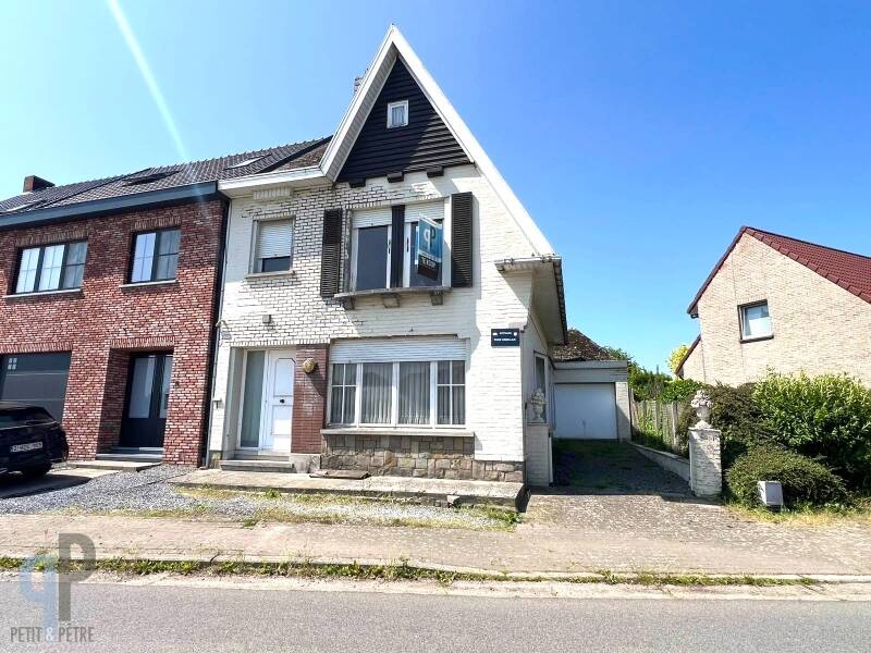 Huis te koop in Zottegem 9620 189000.00€ 3 slaapkamers 120.00m² - Zoekertje 512771