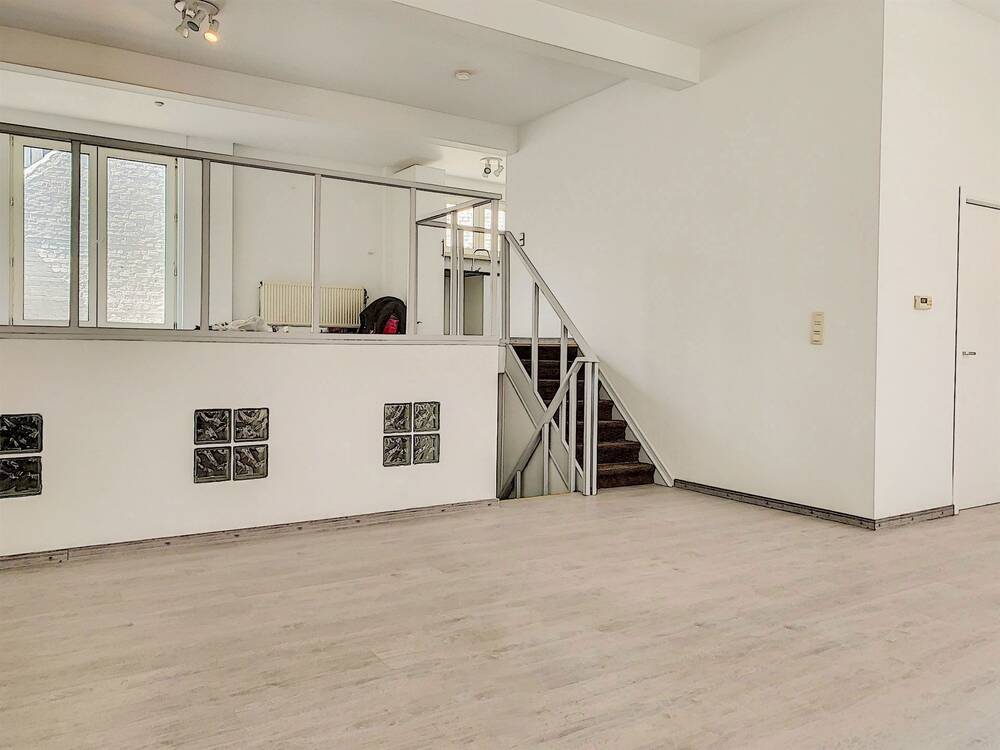 Appartement te  huur in Gent 9000 890.00€ 1 slaapkamers 103.00m² - Zoekertje 513168