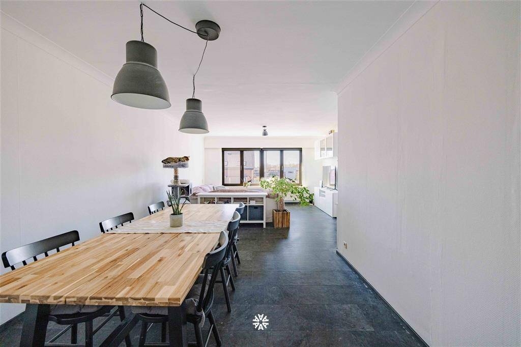Appartement te  koop in Sint-Niklaas 9100 199000.00€ 2 slaapkamers 86.00m² - Zoekertje 516613