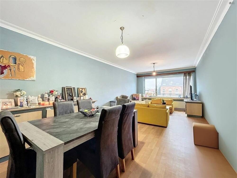 Appartement te  koop in Sint-Niklaas 9100 190000.00€ 2 slaapkamers 85.00m² - Zoekertje 516611