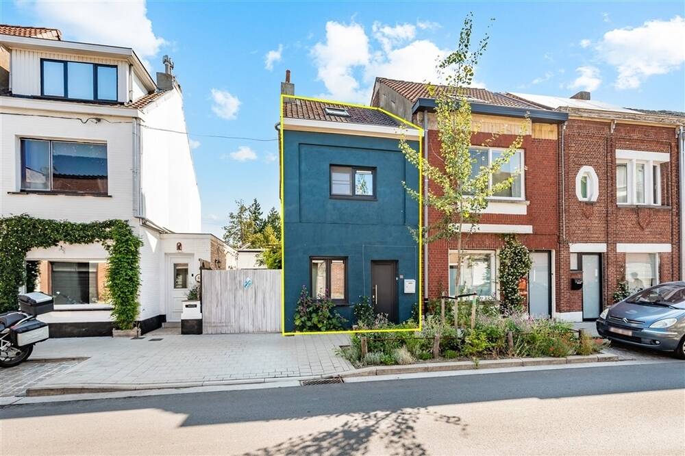 Huis te koop in Gent 9000 275000.00€ 3 slaapkamers m² - Zoekertje 516388