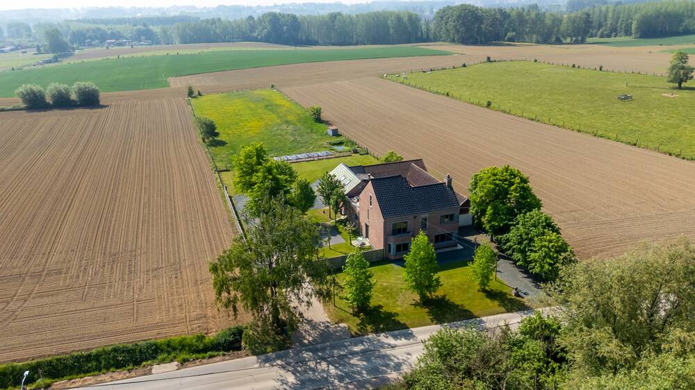 Huis te koop in Zottegem 9620 729000.00€ 5 slaapkamers 350.00m² - Zoekertje 517400