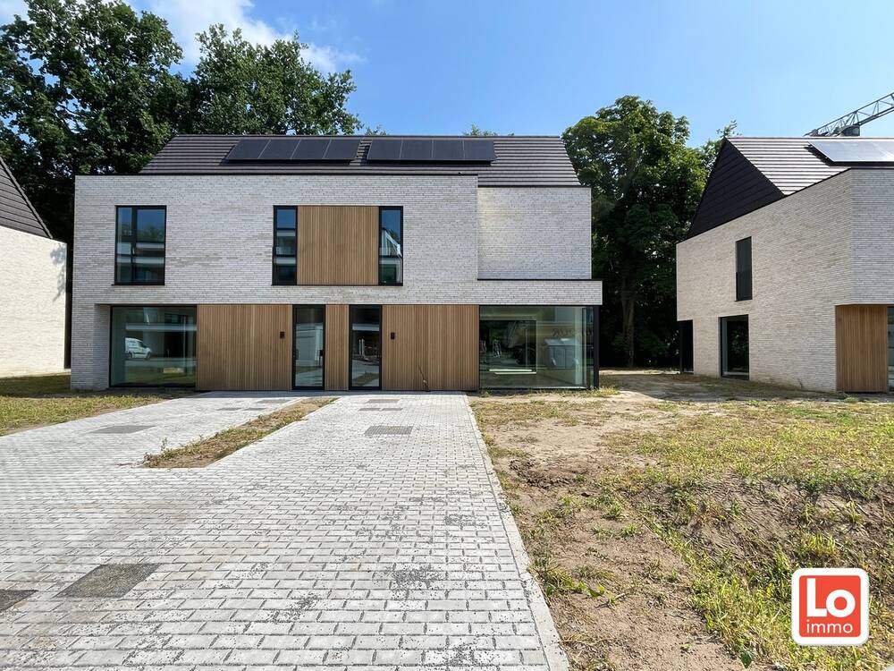 Huis te  huur in Lokeren 9160 1390.00€ 3 slaapkamers 139.00m² - Zoekertje 516434
