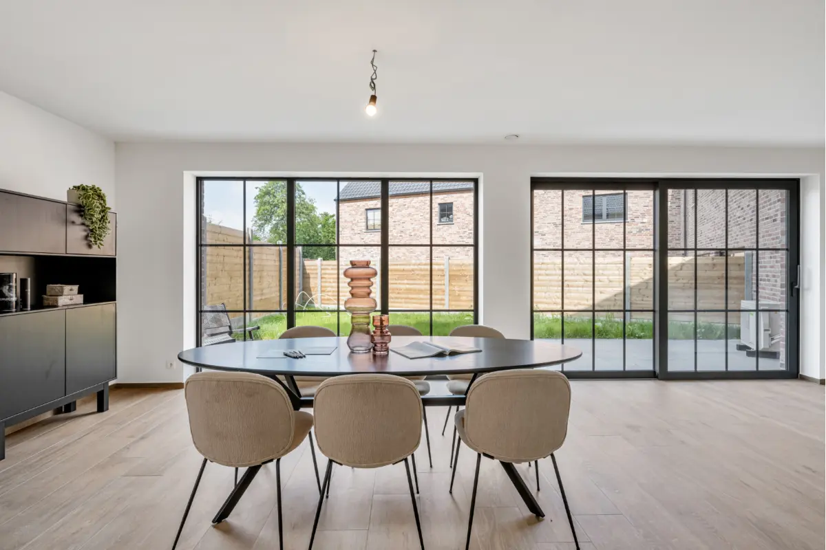 Huis te  koop in Parike 9661 443085.00€ 4 slaapkamers 234.96m² - Zoekertje 517747