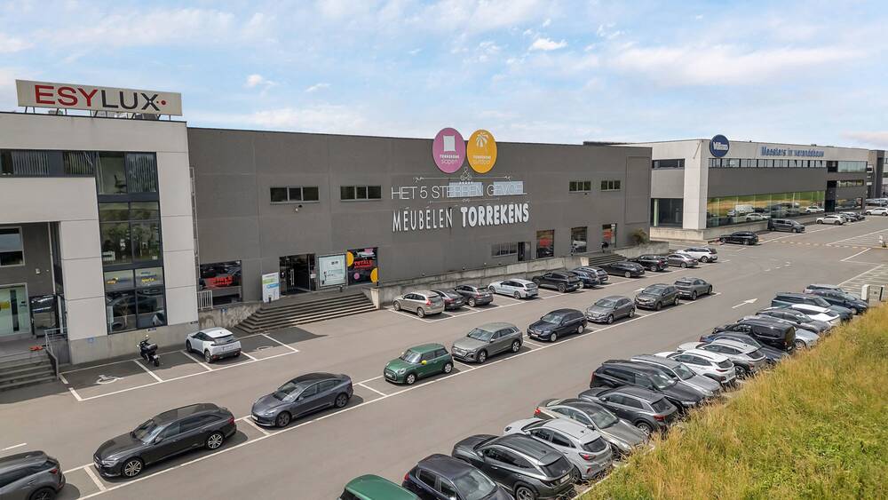 Handelszaak te huur in Haaltert 9450 0.00€ slaapkamers 4000.00m² - Zoekertje 517029