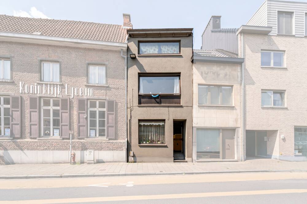 Appartement te koop in Aalst 9300 235000.00€ 4 slaapkamers 172.00m² - Zoekertje 517855