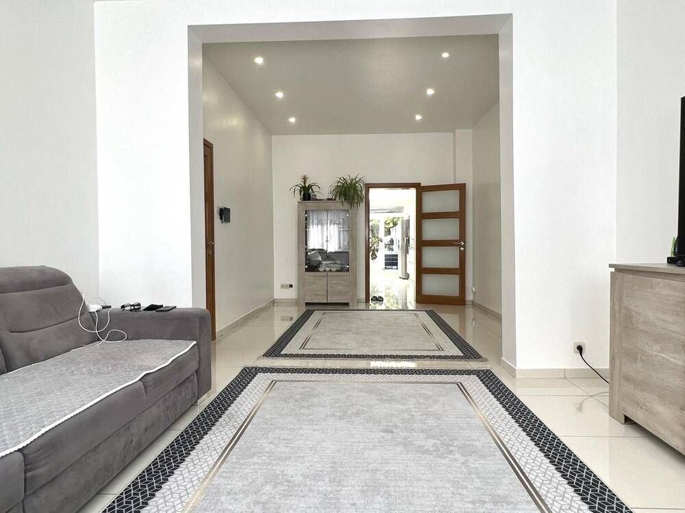 Huis te koop in Ronse 9600 320000.00€ 4 slaapkamers 175.00m² - Zoekertje 518790