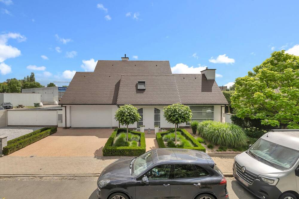 Huis te koop in Erembodegem 9320 625000.00€ 4 slaapkamers 220.00m² - Zoekertje 520299