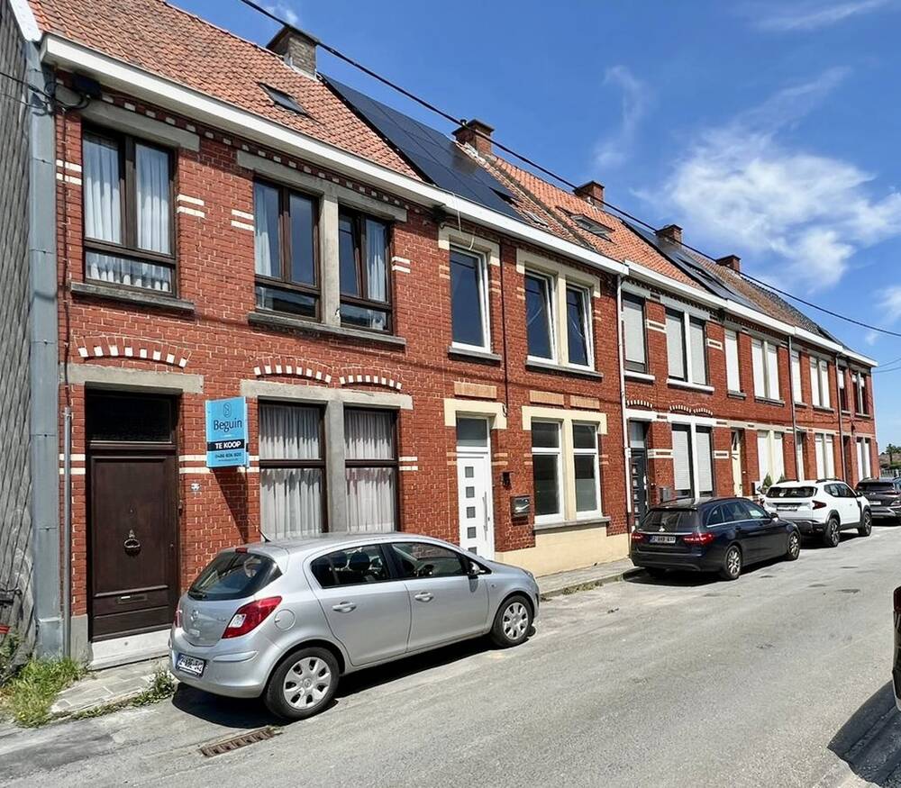 Huis te koop in Ronse 9600 225000.00€ 3 slaapkamers 185.00m² - Zoekertje 519672
