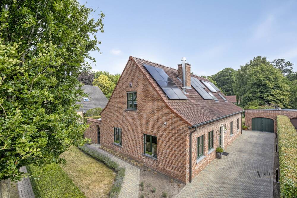 Huis te koop in Aalter 9880 595000.00€ 4 slaapkamers 225.00m² - Zoekertje 521446