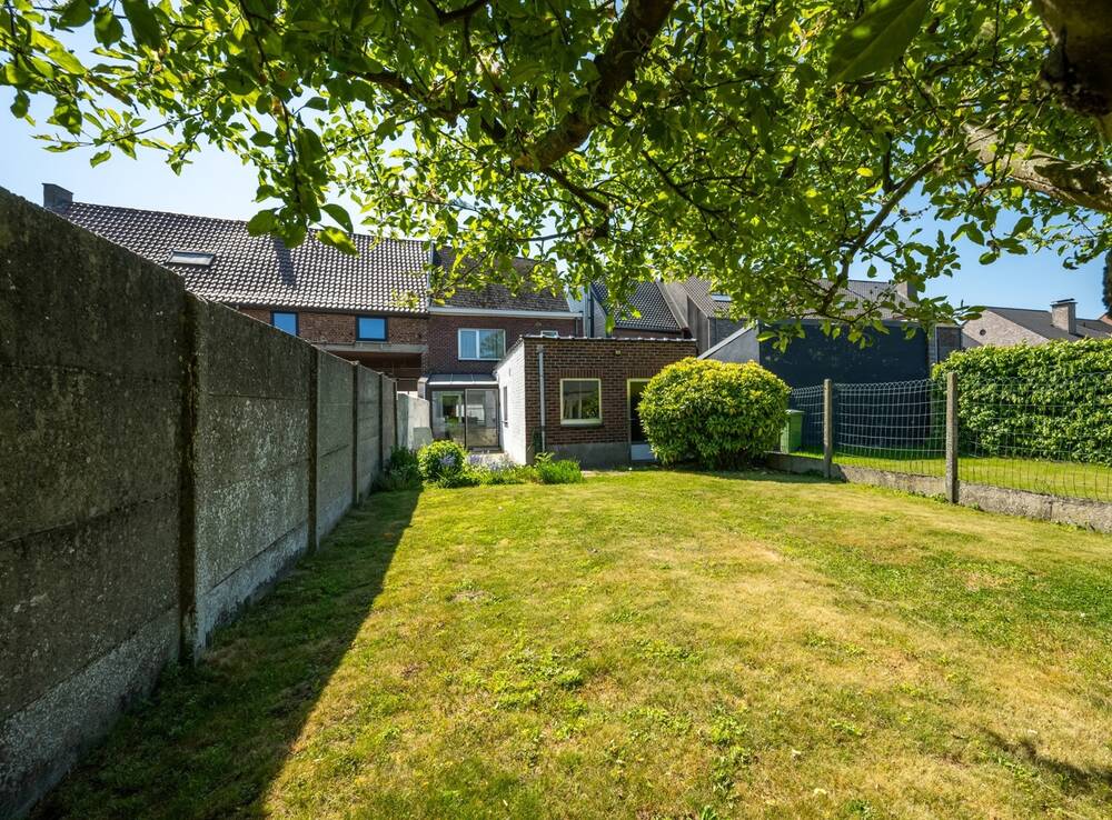 Huis te  koop in Herzele 9550 198500.00€ 3 slaapkamers 169.00m² - Zoekertje 522848