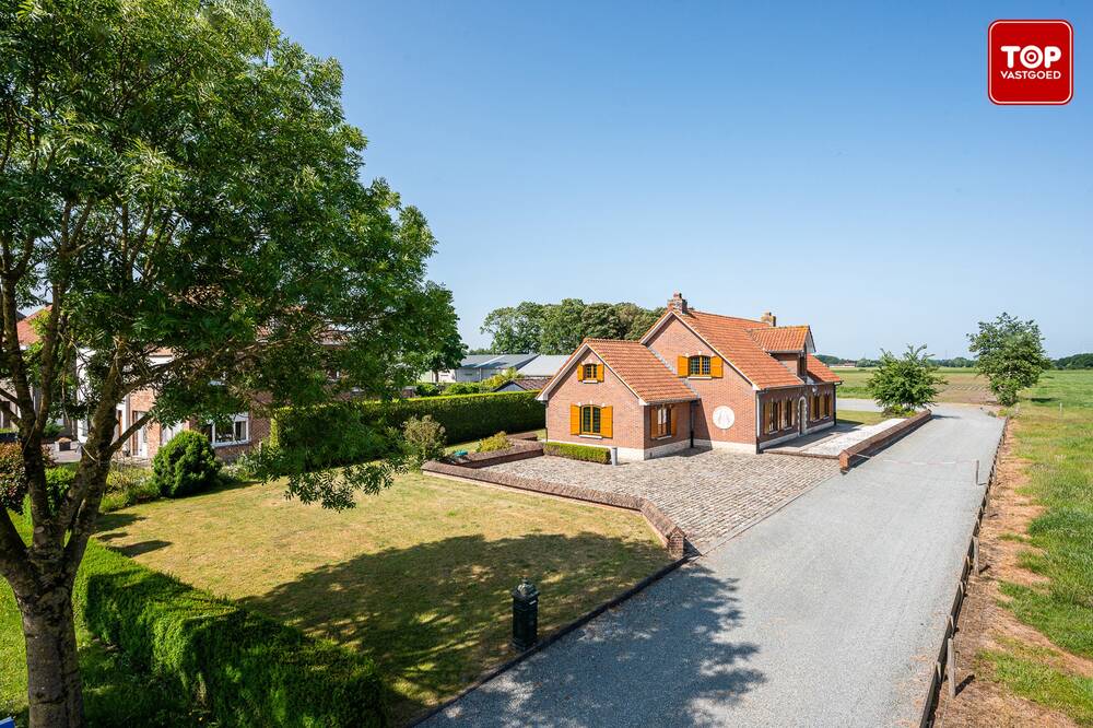 Huis te koop in Eeklo 9900 495000.00€ 4 slaapkamers 267.00m² - Zoekertje 523689