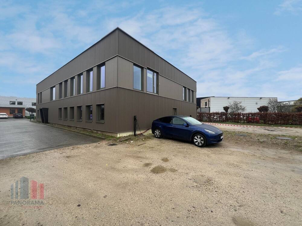 Handelszaak te huur in Merelbeke 9820 3542.00€ slaapkamers 340.00m² - Zoekertje 523147