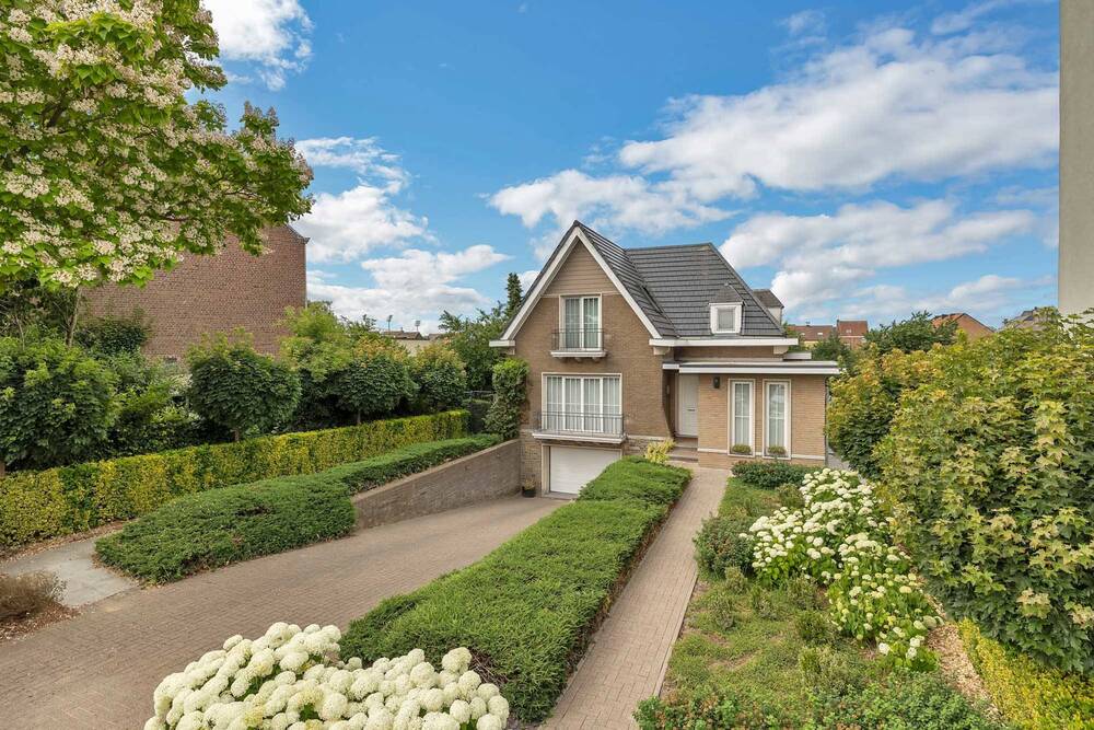 Huis te koop in Denderleeuw 9470 499000.00€ 3 slaapkamers 200.00m² - Zoekertje 523008